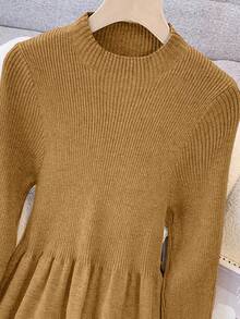 GlowEve Women's Fashionable High-End Chic Round Neck Knitted Cardigan And Slimming Casual Long Knitted Dress Two Pieces Set, Autumn/Winter - Yellow - View 5