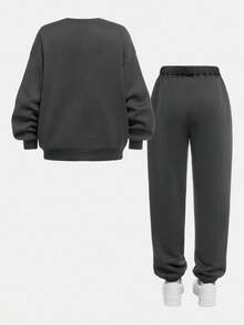 SHEIN Leap Crew 2 件套青少年女孩休闲简约粉色蝴蝶结图案圆领厚长袖运动衫和运动裤套装，适合秋冬季 - 深灰色 - 查看 2