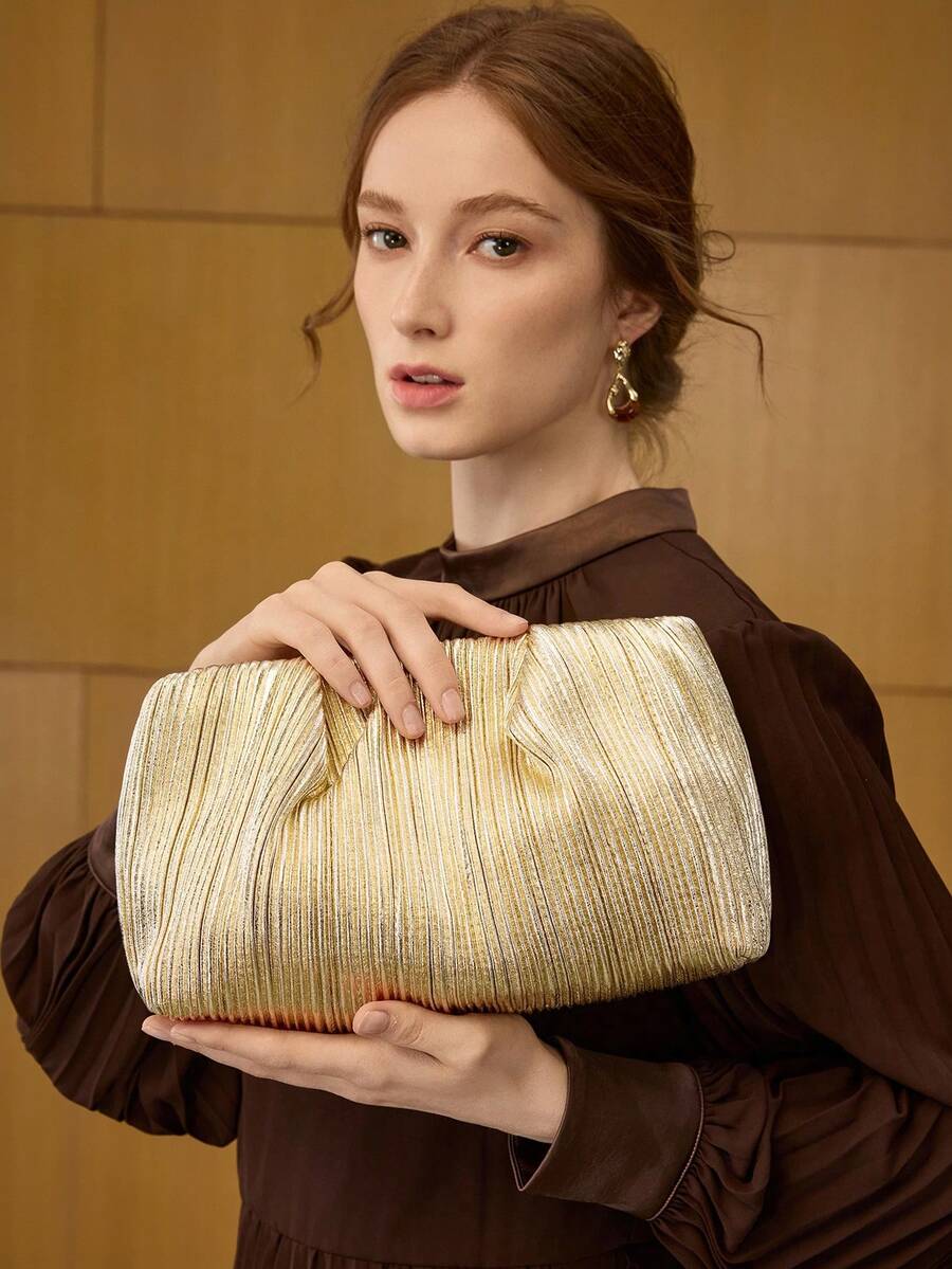 MOTF PREMIUM LADIES' CLUTCHES, FASHIONABLE AND ELEGANT, SUITABLE FOR DAILY USE, GATHERINGS, PARTIES, VACATIONS AND OTHER SCENARIOS,CHRISTMAS GIFTS - Light gold - View 1