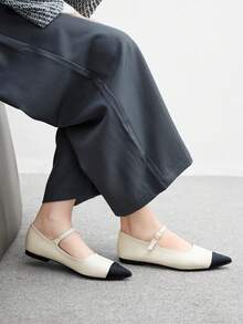 CUCCOO BIZCHIC 女士时尚尖头双色一脚蹬舒适玛丽珍平底鞋，适合工作、通勤和日常穿着