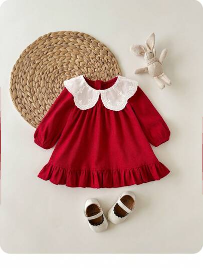 新生女宝宝可爱优雅红色彼得潘领长袖连衣裙