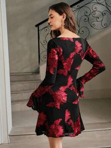 Anewsta Elegant Flare Sleeve Mesh Lace-Up Embroidered Short Dress, Suitable For Wedding Events, Fall - Burgundy - View 7