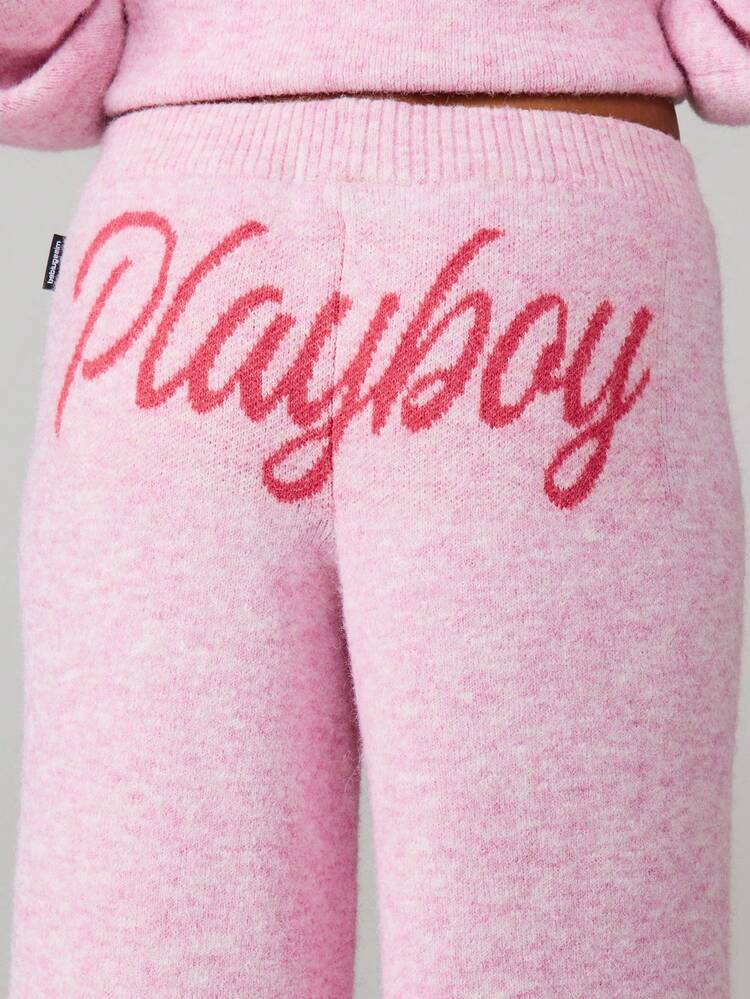 Missguided x Playboy ワイドレッグ スクリプトニットパンツ ルームウェアとカジュアルな冬の快適さ