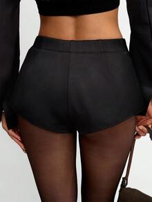 Avenya 女士黑色低腰迷你裙裤，腰部配有腰带扣设计 - 黑色 - 查看 5