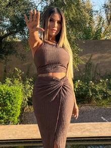 Manon Tanti Women's Plain Short Halter Neck Tank Top And Waist Twisted Knot Skirt Two Pieces Set - Brown - View 5