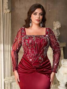 Aureia 加大码优雅浪漫红色露肩长袖透明奢华串珠拼布弹力缎腰纽扣装饰美人鱼下摆礼服（重度装饰设计） - 紅色 - 查看 1