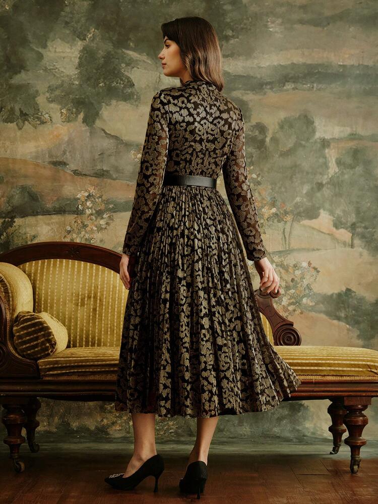 Women's Black Embroidered Gold Thread Pleated Waist Long Sleeve Dress, Autumn/Winter New Arrival