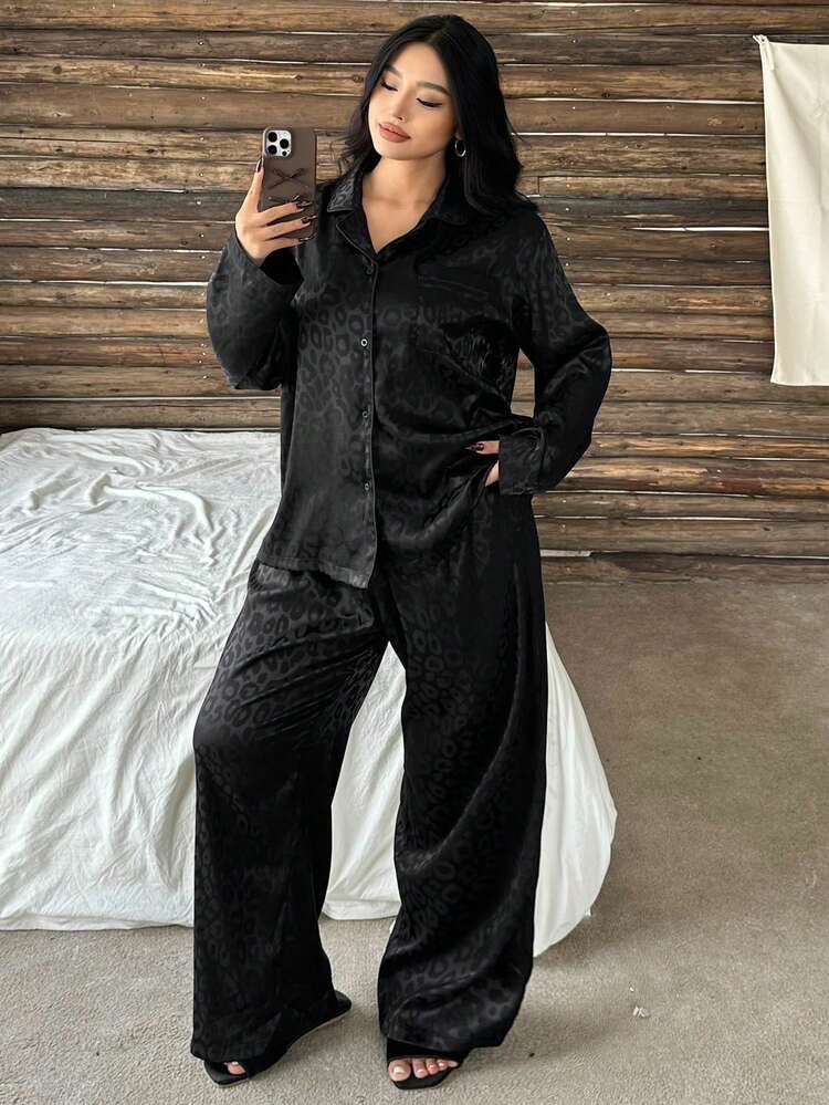 Dazy Plus 2pcs Plus Size Women Leopard Print Casual Pajama Set, Loose Fit Top And Pants, Fall & Winter Clothes