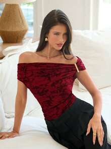 Aloruh Elegant Commuter Solid Color Cut-Out Off Shoulder T-Shirt  Winter Clothes For Women - Burgundy - View 5