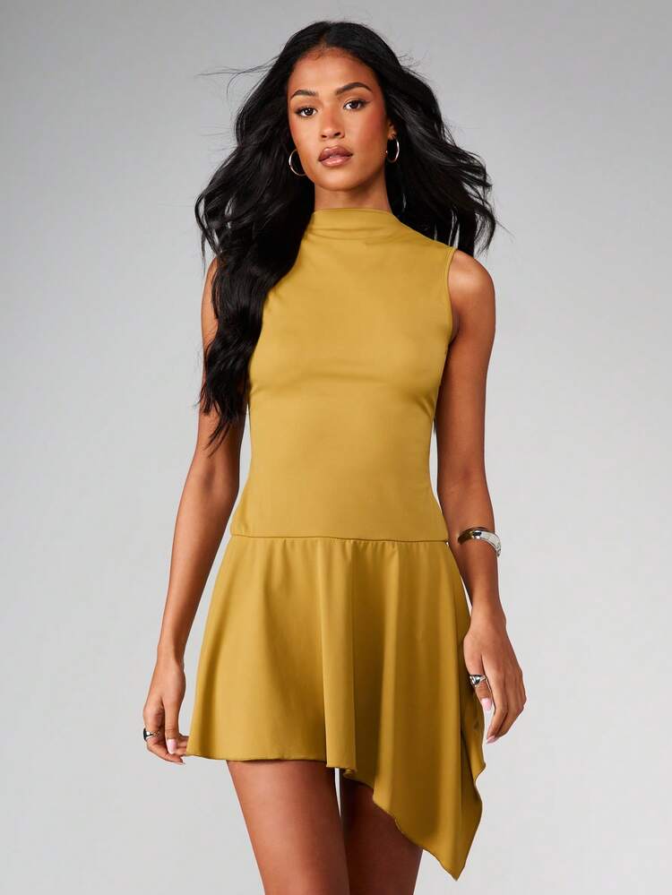 MISSGUIDED Abito mini con orlo asimmetrico, collo alto, senza maniche, aderente, a campana, adatto per feste ed occasioni serali