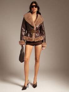 SHUZIA #ElegantStyle 女士巧克力色漆皮三扣带露跟高跟鞋 – 优雅尖头，时尚百搭，适合全天穿着。 - 巧克力棕 - 查看 4