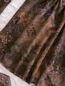 Soleia 女式复古印花 V 领前系带蝴蝶结喇叭袖不对称荷叶边下摆衬衫，适合秋季度假 - 彩色 - 查看 6