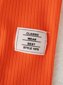 SHEIN Bộ 2 món đồ mùa thu mới cho bé gái, áo cổ tròn tay dài cài nút vai họa tiết hoa đỏ cam dễ thương, quần dài suông thoải mái, phong cách retro gia đình đồng bộ - trái cam - Xem 4