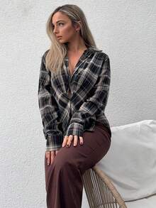 Jeta Ari Women's Plaid Ruffle Hem Long Sleeve Casual Side Split Hem Shirt - Light Grey - View 6