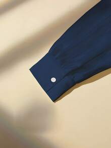 GlowEve 女式纯色前扣金属链装饰长袖衬衫 - 藏蓝色 - 查看 3