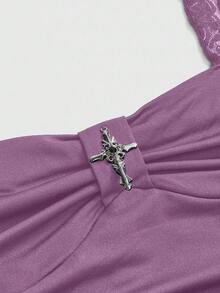 ROMWE 针织拼接蕾丝不对称下摆蕾丝饰边吊带腰带女式背心 - 紫色 - 查看 3