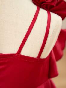 SHEIN 女婴优雅可爱缎面红色碎花不对称肩连衣裙 - 紅色 - 查看 7