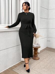 Modelyn Đầm midi thời trang tay raglan cổ tròn màu trơn cỡ lớn, eo xếp ly, chất liệu lông cừu - màu đen - Xem 4