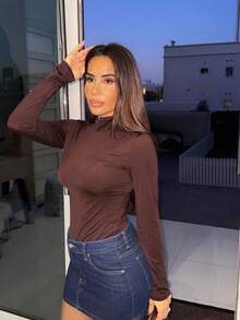 Milla Jasmine ملابس علوية كبير الياقة بلون أبيض ساده مناسب للخريف والشتاء - قهوة بني - مشاهدة 4