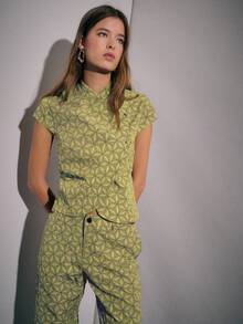 Nöista Two Pieces Coordinated Set Featuring A Short-Sleeve Top And Wide-Leg Pants With Geometric Pattern Detailed Chinese Buttons, Offering An Elegant - Olive Green - View 8