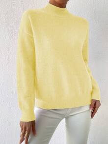 EMERY ROSE Women's Solid Color Turtleneck Long Sleeve Minimalist Everyday Pullover Sweater - Light Yellow - View 4