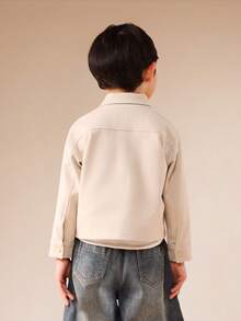 Áo sơ mi dài tay cổ bẻ SUMWON dành cho bé trai, có cúc cài và nhãn ngực, thích hợp mặc đi học hoặc đi nghỉ mát. - Màu Khaki - Xem 2