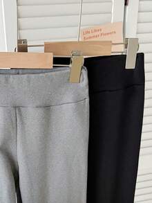 SHEIN 2条装少女保暖高腰打底裤，柔软舒适的罗纹面料，带字母标志，黑色和浅灰色。 - 彩色 - 查看 4