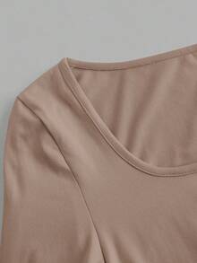 SHEIN EZwear Set de 3 camisetas de mujer de cuello cuadrado de unicolor y talla grande, negro, blanco, caqui, versátiles, adecuadas para primavera y otoño