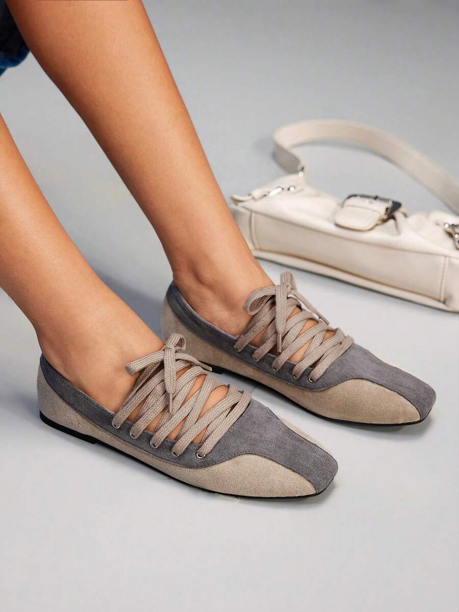 CUCCOO GRLICON 女式系带平底乐福鞋，Y2K 朋克摇滚摩托车风格 - 彩色 - 查看 1