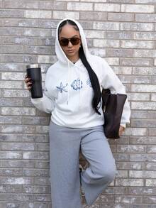 Melissa Matos 休闲简约海星印花连帽长袖宽松加厚女式卫衣 - 白色 - 查看 1