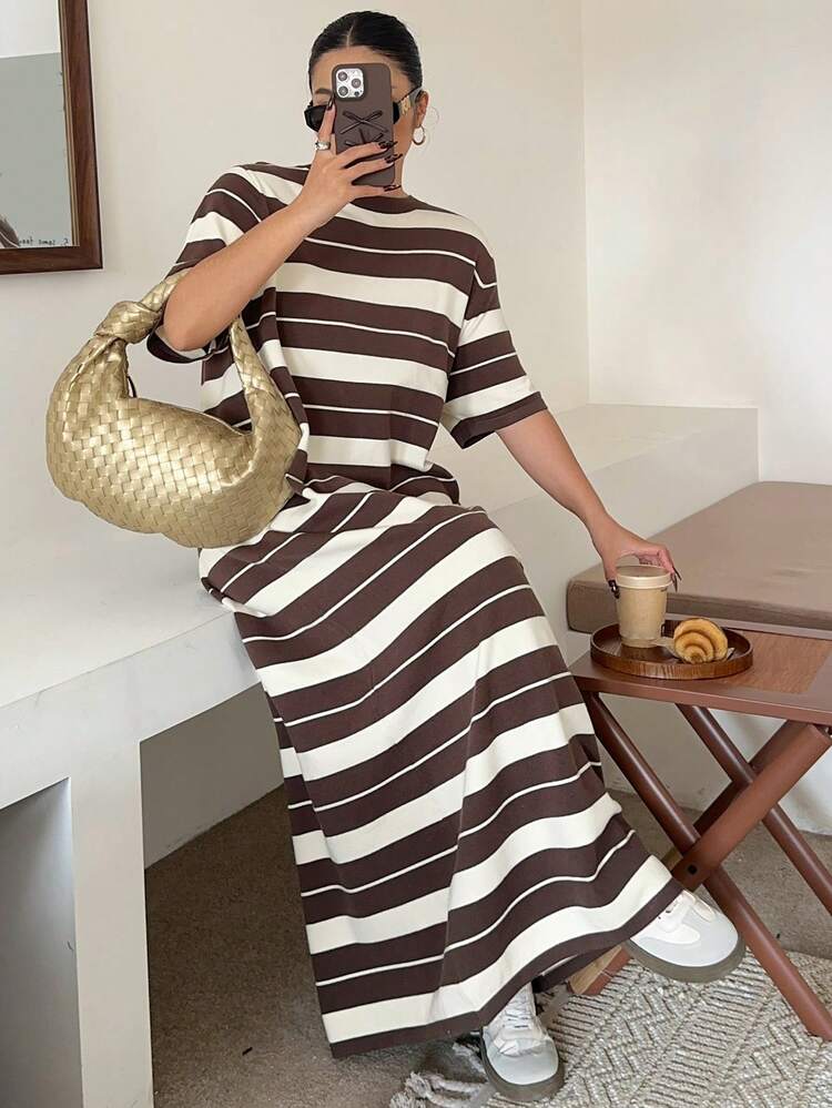 Dazy Plus Loose Fit Contrast Color Block Short Sleeve Casual Long Maxi Sweater Dress, Plus Size For Early Autumn