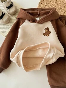 Conjunto de Moletom com Capuz e Calça com Estampa Fofa de Desenho Animado em Bloco de Cor, Outono/Inverno, para Menino Bebê