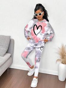 SHEIN Conjunto de camiseta de manga larga y pantalones holgados con estampado de corazón y grafiti en tie-dye para niñas preadolescentes, conjunto de chándal informal y versátil, conjunto de chándal de tie-dye cómodo para niñas adolescentes
