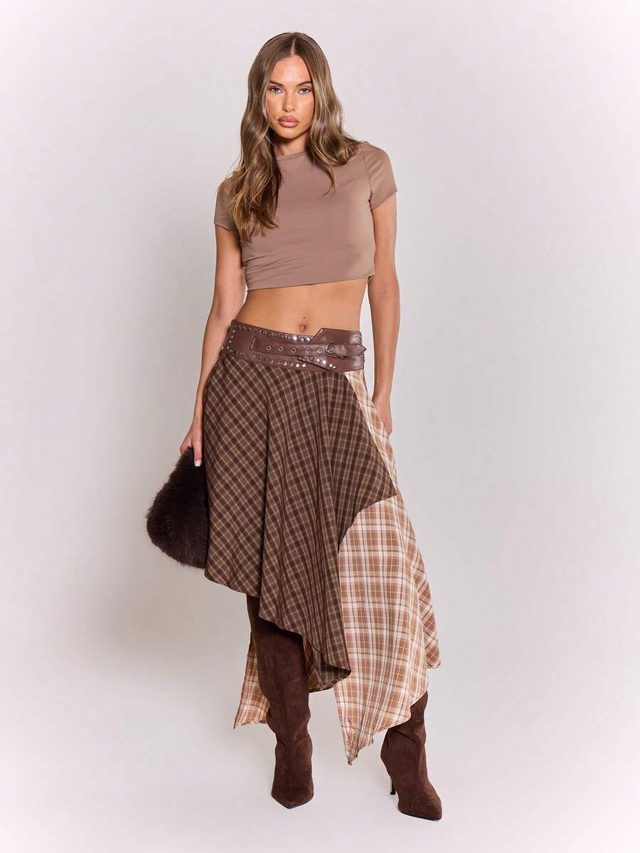 MUSERA 厚实铆钉腰带格纹不对称下摆中长裙，适合夜间外出、街头风、可爱性感、未裁剪优雅款 - 彩色 - 查看 1