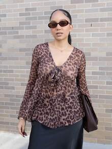 Melissa Matos 女士修身深 V 领喇叭袖豹纹针织网眼度假上衣长袖女士、性感、派对 - 彩色 - 查看 1
