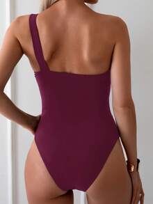 Swim Basics 女士纯色连体泳衣，适合海滩度假，单肩设计，性感女士沙滩夏季新款（2026年新款） - 中紫紅色 - 查看 2