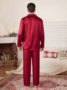 CoupledUp 男士仿丝豹纹提花家居服套装，圣诞节、秋冬季服装 - 酒紅色 - 查看 3