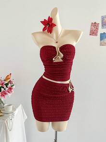Soleia 2pcs Women's Summer Burgundy And Gold Knit Set,Seksi Chic Fitted Cropped Halter Top With Metal Heart Decor & Bodycon Mini Skirt,Club Night Party Set - Burgundy - View 3