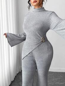 Elenzga Neues Damen Große Größen Set mit hochkrageniger gerippter Strickvelour-Bluse mit Metalldekoration und asymmetrischen Glockenärmeln sowie weiter Hose, vielseitig einsetzbar, elegant und modisch, lässig und festlich, bequem für Herbst/Winter