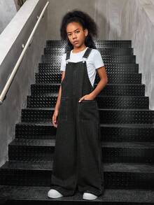 SHEIN 青少年女孩休闲纯色水洗宽松无袖吊带阔腿牛仔连体裤工装裤直筒裤（不含 T 恤），女孩返校返校服装，纯色优雅简约百搭喇叭裤，秋冬服装，儿童返校街头服饰，舒适百搭，适合 8-12 岁女孩，适合上学、居家和旅行 - 黑色 - 查看 6