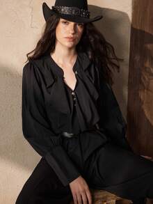 Zovinel 黑色金属扣极简宽松休闲衬衫，适合通勤、秋冬季穿着 - 黑色 - 查看 1