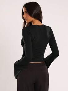 SHEIN BAE Camiseta básica casual de mujer con adorno de encaje en unicolor - Negro - Ver 2