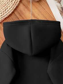 SHEIN بلوزة هودي مطبوعة بالزهور للبنات الصغيرات، تصميم بسيط وجميل، بأكمام طويلة، بطانة من الفليس، مناسبة للخروجات في فصلي الخريف والشتاء