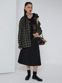 COUREZ Long Sleeve Cinched Shirt In Grid Check /Spring Outfits For Women Spring Tops Y2K Black Tops Spring Outfits Elegant Cozy - Army Green - View 2