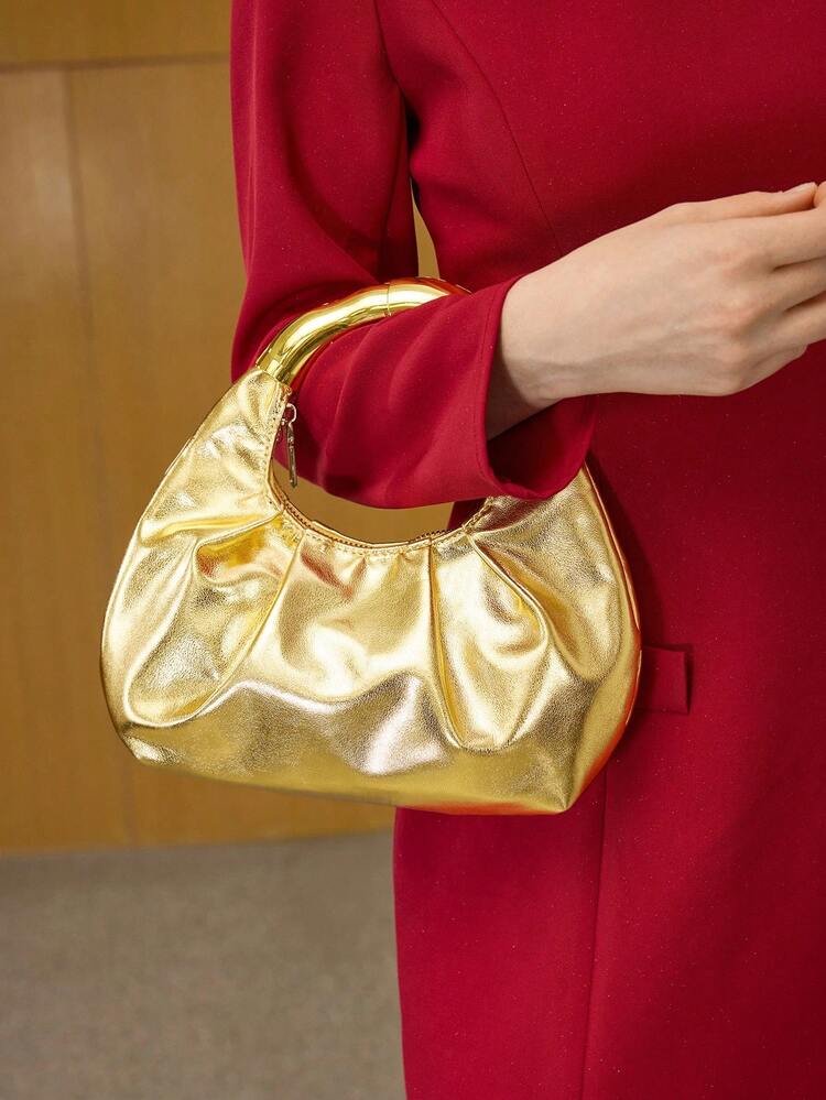 LADIES ELEGANT PLEATED HANDBAG WITH ARTISTIC SENSE EXQUISITE HANDHELD HARDWARE,NEW YEARS
