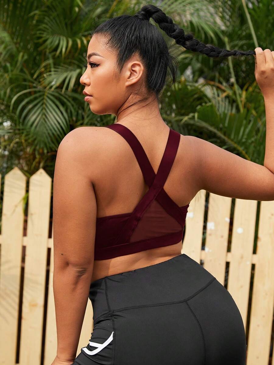 Easithlete Plus Size Solid Color Criss-Cross Back Summer Fashion Sports Bra