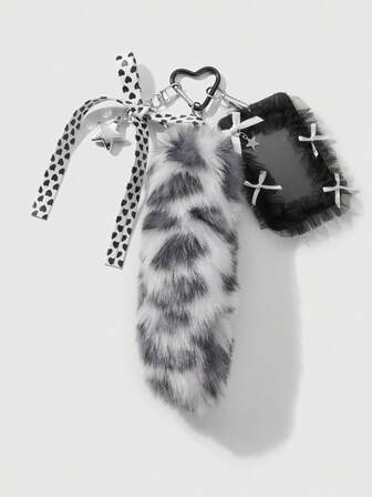 Grunge Punk 1 pieza Estilo gótico vintage dulce Y2K Gris Peluche Animal Estampado de leopardo Falso cola, Corazón de cuero Lazo, Titular de tarjeta de encaje de hilo de estrella CCB, Llavero Bolso Colgante DIY, Adecuado para trabajadores de oficina, estudiantes y uso diario, regalo de vacaciones, Halloween
