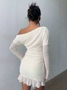 Aloruh Women's Sexy Asymmetrical Shoulder Long Sleeve Bodycon Mini Dress, Ruffle Hem Pleated Bodycon, Clubwear