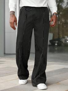 Manfinity CasualCool 男士休闲通勤灯芯绒阔腿裤，饰有多颗纽扣，男士修身裤，男士阔腿裤，男士褶裥裤，男士宽松裤，修身阔腿裤，男友礼物，街头风男装，秋季款。男士阔腿裤，男士褶裥西装裤，男士正装裤，细条纹裤，男士正装裤 - 黑色 - 查看 5