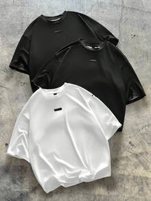 AXEPEAK 夏季大码男士休闲人物和字母印花T恤